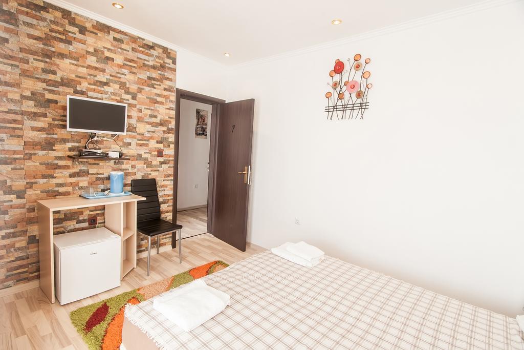 Rooms And Apartments Milana Bar Zewnętrze zdjęcie