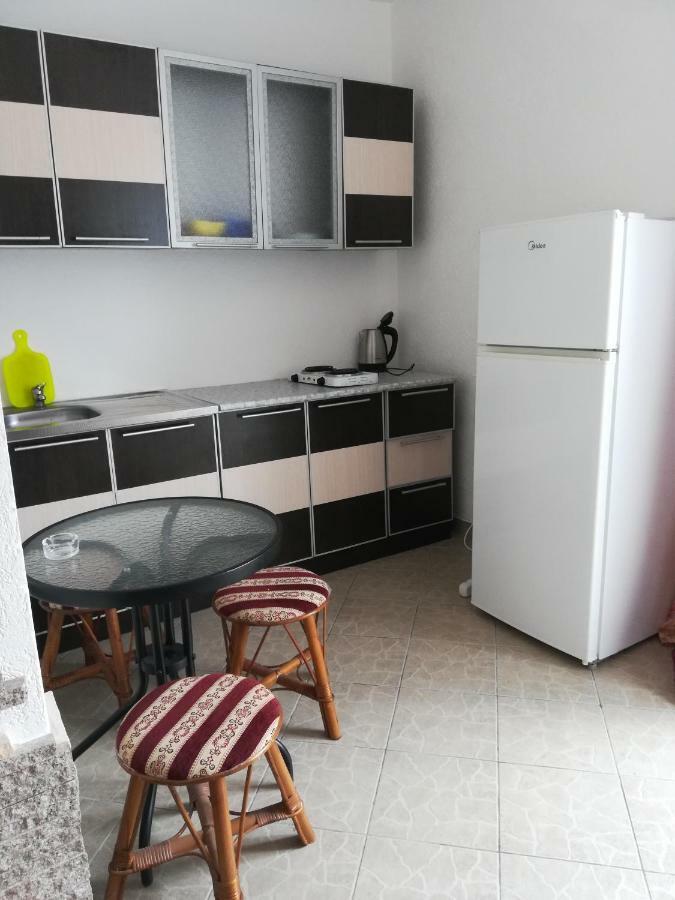 Rooms And Apartments Milana Bar Zewnętrze zdjęcie