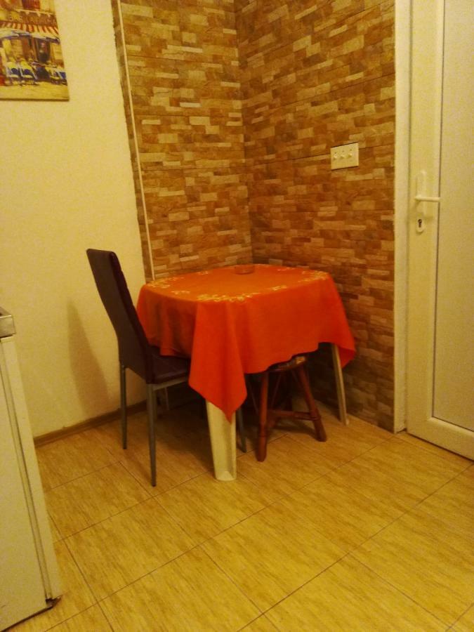 Rooms And Apartments Milana Bar Zewnętrze zdjęcie
